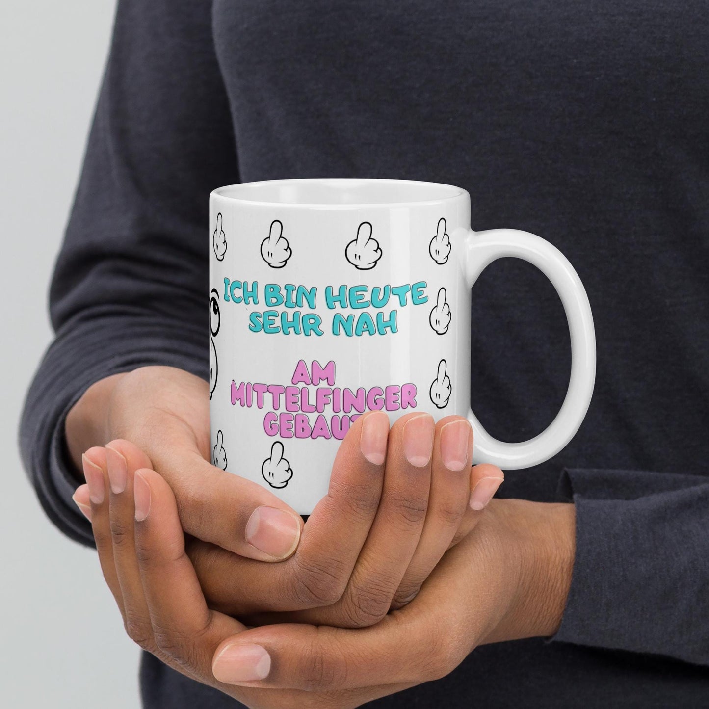 Mittelfinger-Tasse – Lustiger Kaffeebecher mit Personalisierung – Tasse. Handgefertigte, personalisierte Produkte von kreativ-multifaktur.com – Kreative Geschenkideen.
