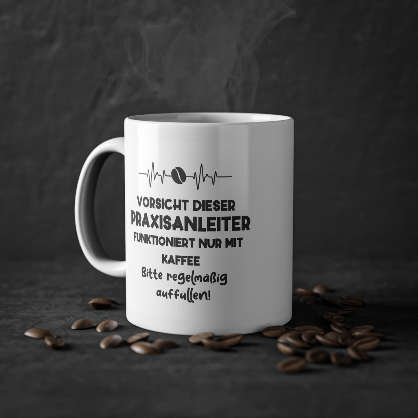 Praxisanleiter Tasse – EKG & Kaffeebohne | Personalisiert – Tasse. Handgefertigte, personalisierte Produkte von kreativ-multifaktur.com – Kreative Geschenkideen.