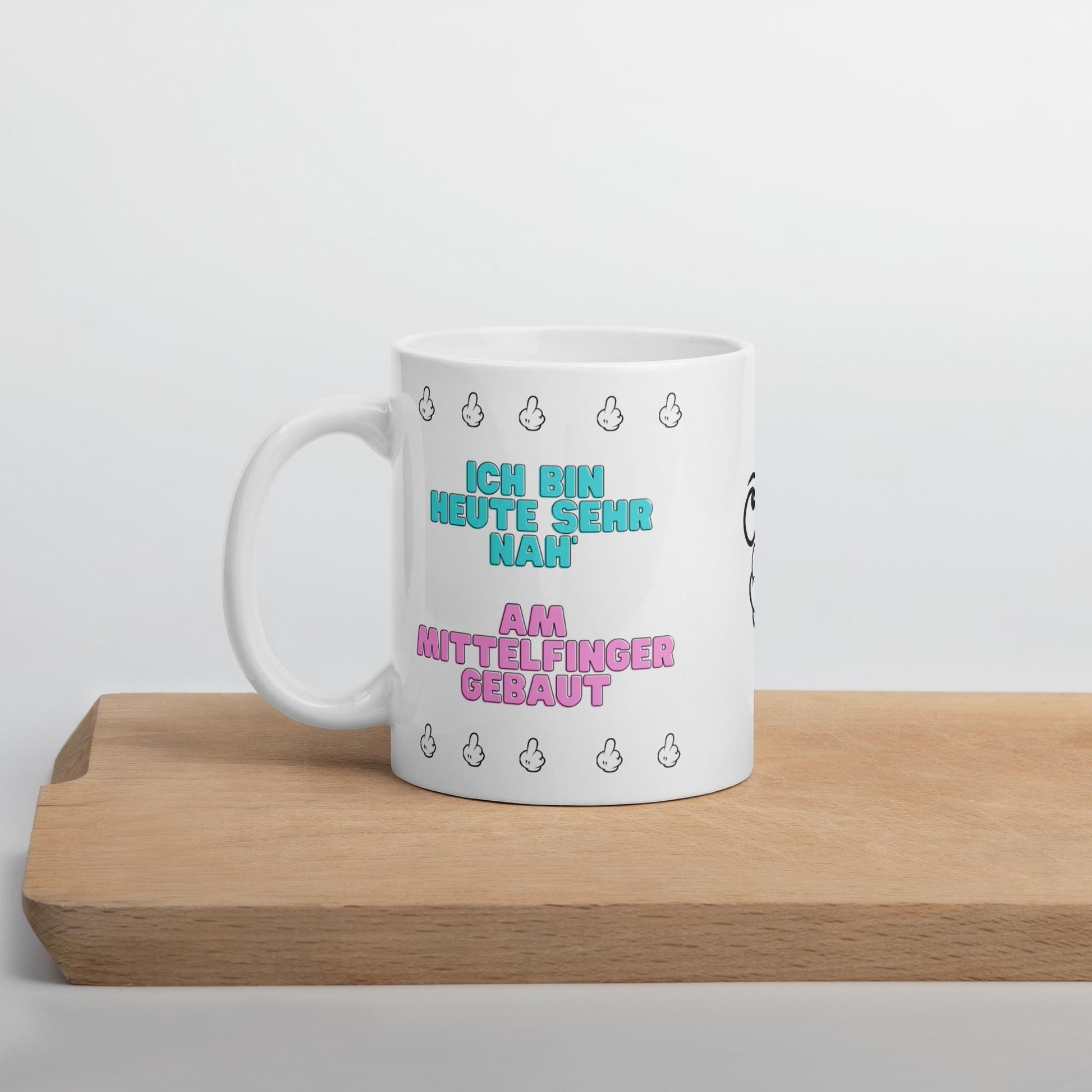 Kreativ gestaltete Tasse von der kreativ-MultiFaktur, spülmaschinengeeignet.
