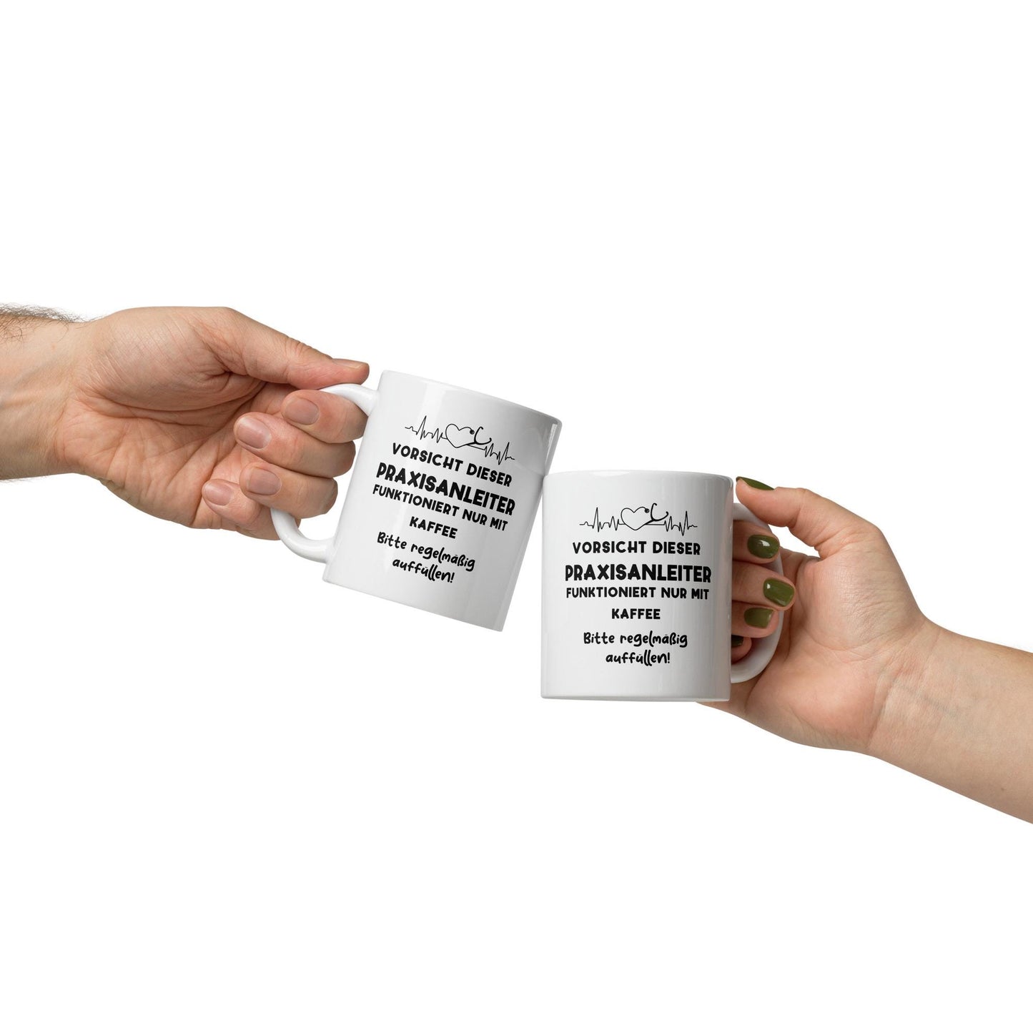 Personalisierte Praxisanleiter-Tasse | EKG & Stethoskop | Geschenk für Praxisanleiter | 330 ml, Spülmaschinenfest – Tasse. Handgefertigte, personalisierte Produkte von kreativ-multifaktur.com – Kreative Geschenkideen.